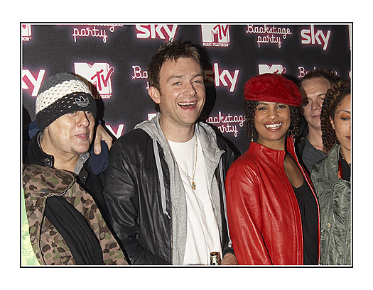 Sean Ryder, Damon Albarn & Neneh Cherry